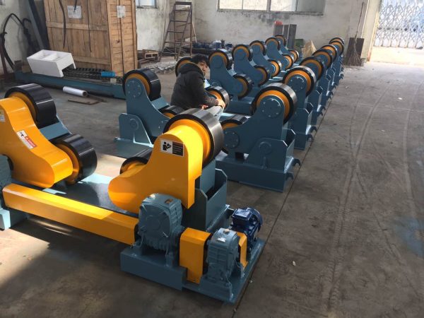 Standard welding rotator