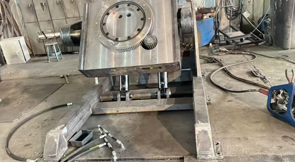 Heavy-Duty Turntable Systems